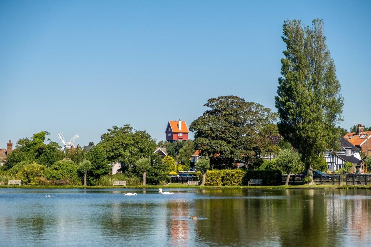 Regatta - A Lakeview Apartment In Thorpeness - Aldeburgh Coastal Cottages Exteriör bild