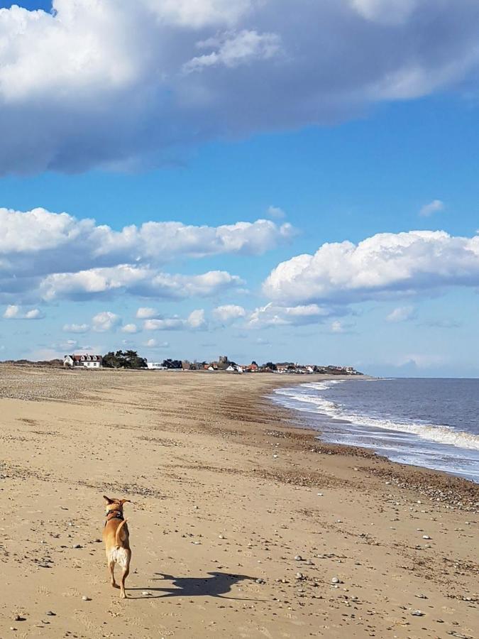 Regatta - A Lakeview Apartment In Thorpeness - Aldeburgh Coastal Cottages Exteriör bild